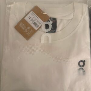 On Running Classic White Short Sleeve Tee